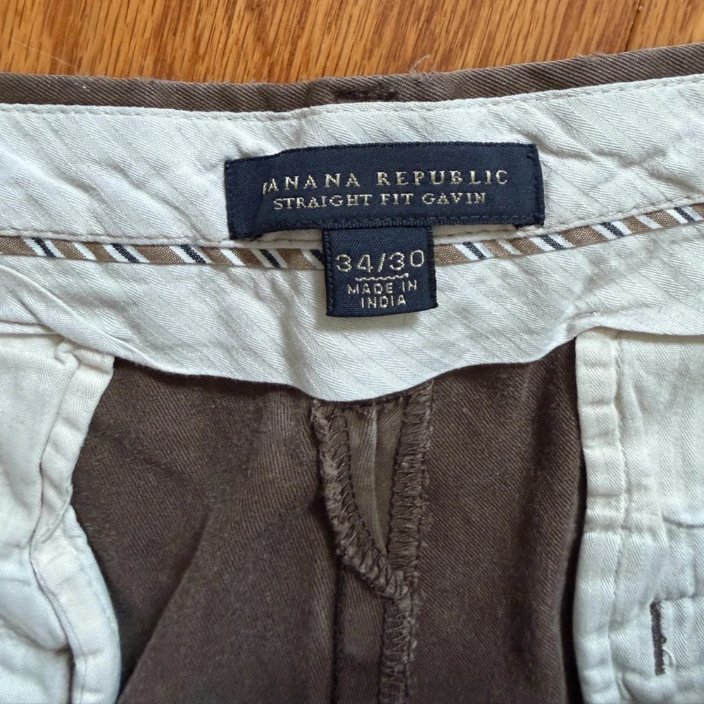 Banana Republic classic khaki
